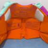 2026/06/1000277809.jpg Chaleco salvavidas para jóvenes es un modelo Hyperlite Indy CGA