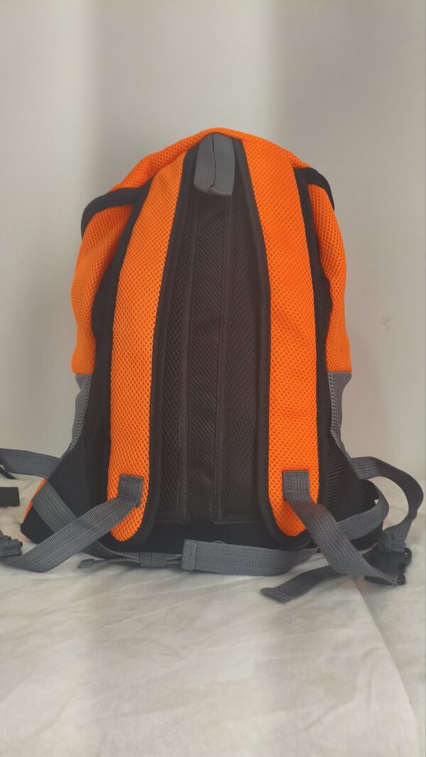 2026/06/1000294607-scaled.jpg MOCHILA PARA TRASPORTE DE MASCOTAS TRANSPIRABLE NARANJA marca: PETYFY