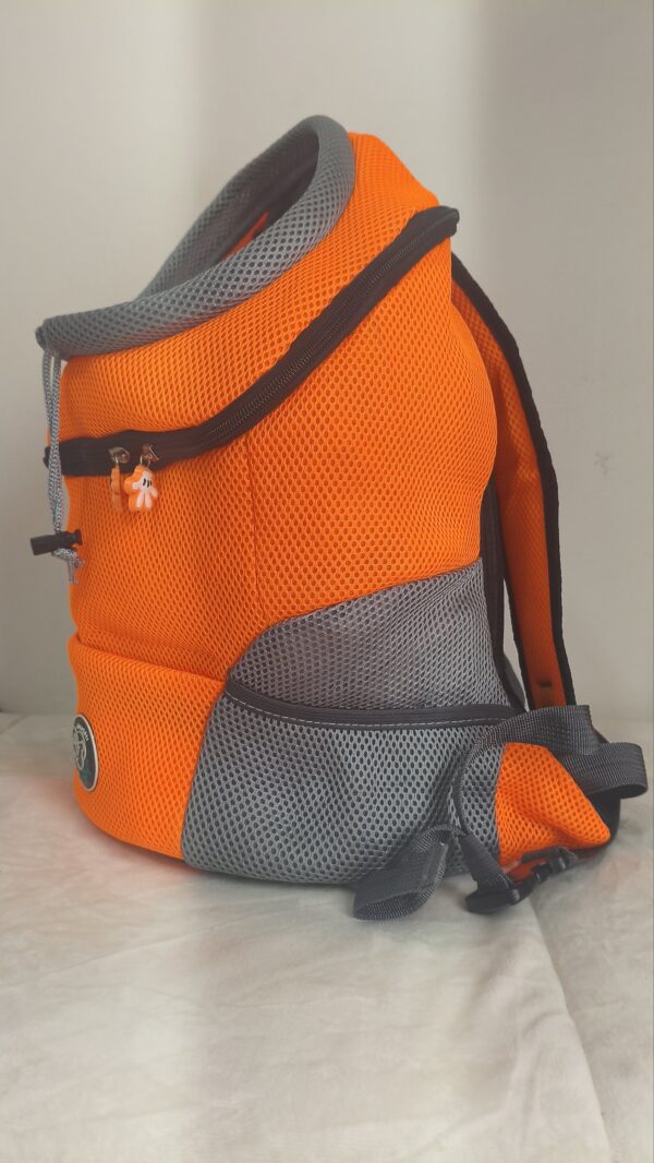 2026/06/1000294608-scaled.jpg MOCHILA PARA TRASPORTE DE MASCOTAS TRANSPIRABLE NARANJA marca: PETYFY
