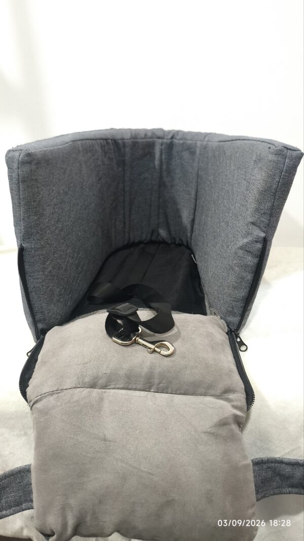Asiento de Coche para Mascotas para colocar en  reposabrazos.
