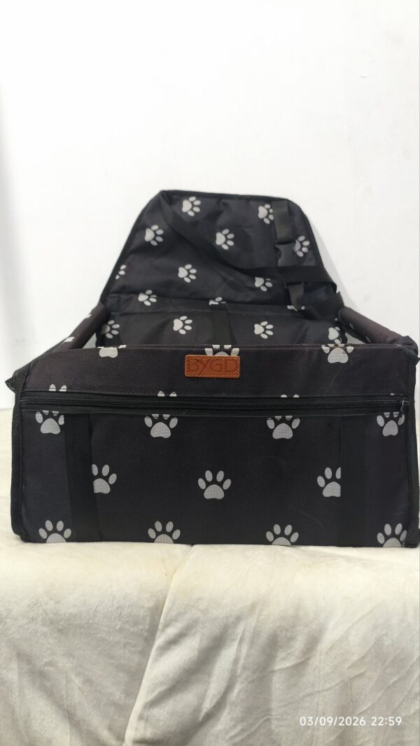 2026/09/1000351604-scaled.jpg Asiento de Coche para Perros, marca: BYGD Porta mascota