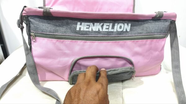 2026/09/1000351695-scaled.jpg Asiento de coche marca: Henkelion para perro gatos pequeño a medianos