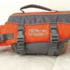 chaleco salvavidas flotador para perros de la marca Outward Hound