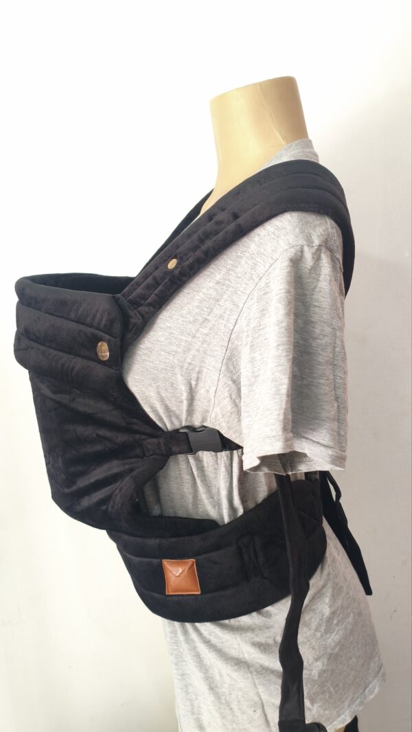 Portabebés Mochila ergonómico Canguro "Nest Blanche" (modelo Jacquard Magnolia / Margarita) Mezcla de Lino y Algodón Muy Suave.