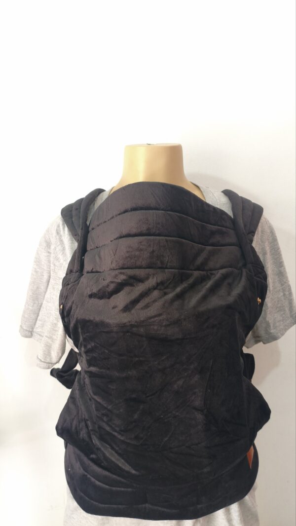 Portabebés Mochila ergonómico Canguro "Nest Blanche" (modelo Jacquard Magnolia / Margarita) Mezcla de Lino y Algodón Muy Suave.