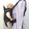 2026/09/1000371233-scaled.jpg Mochila portabebés clásica Infantino Swift en color Negro.