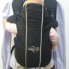 2026/09/1000372692-scaled.jpg Portabebés Mochila Canguro marca: Evenflo BabyGo de estructura blanda Negro.