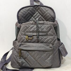 2026/09/1000374921.jpg Mochila transportadora para mascotas porta mascotas de la marca Top Paw en color gris.