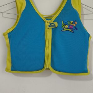 2026/09/1000754813-scaled.jpg chaleco de flotación infantil Slazenger modelo "Love 2 Swim" en color azul brillante
