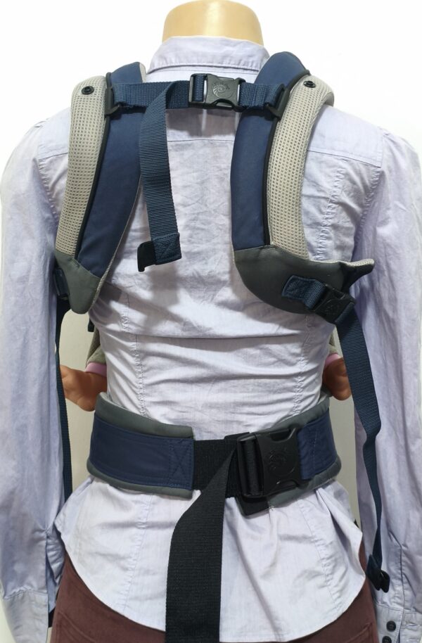 Portabebés mochila porta bebé canguro marca: ERGOBABY Performance, Diseño ligero y transpirable