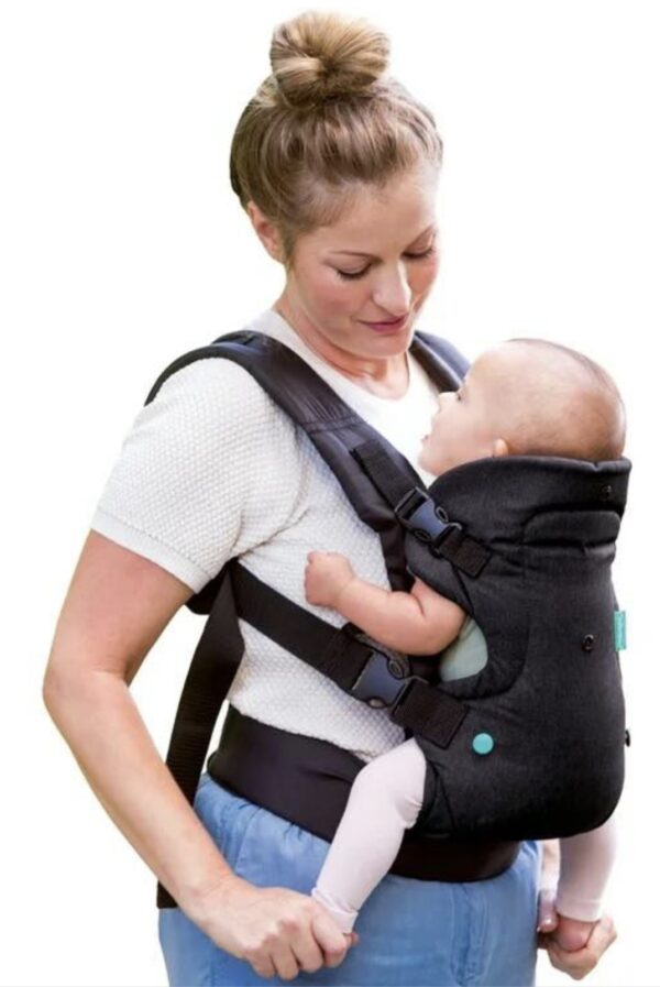 Portabebés Mochila convertible Canguro Infantino Flip 4 en 1 NEGRO/MEZCLILLA