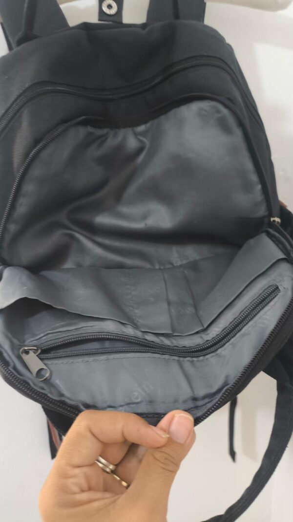 mochila y pañalera  portátil y almuerzo de Matein