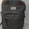 práctica mochila pañalera para pañales gris de la marca RUVALINO