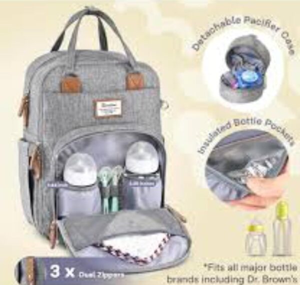 práctica mochila pañalera para pañales gris de la marca RUVALINO