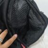 2026/10/1000786590.jpg mochila pañalera Fisher-Price (modelo similar a la línea Fastfinder o Kaden en color negro).
como nueva